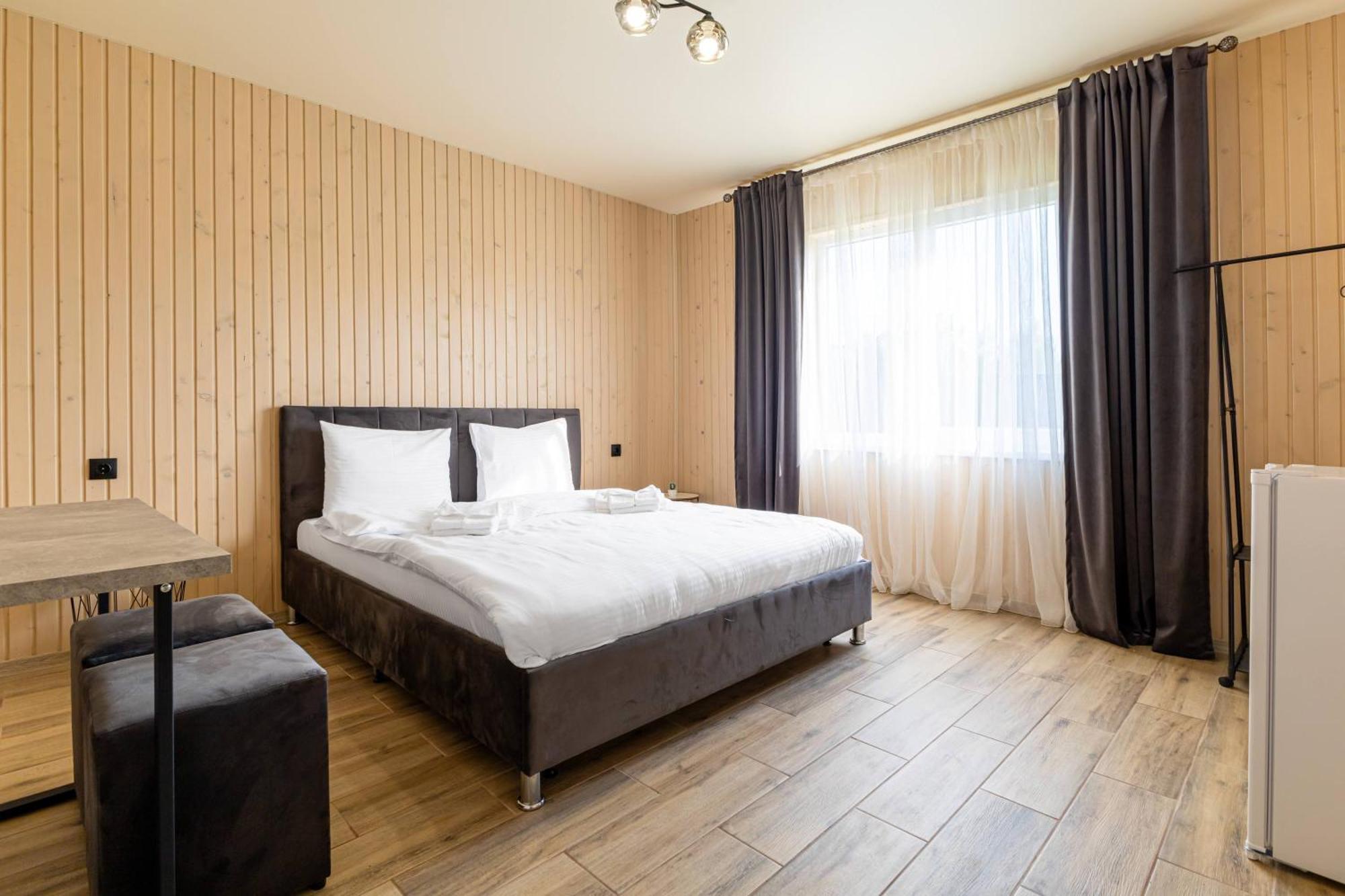 Hotel Fenix Sołotwyno Zewnętrze zdjęcie
