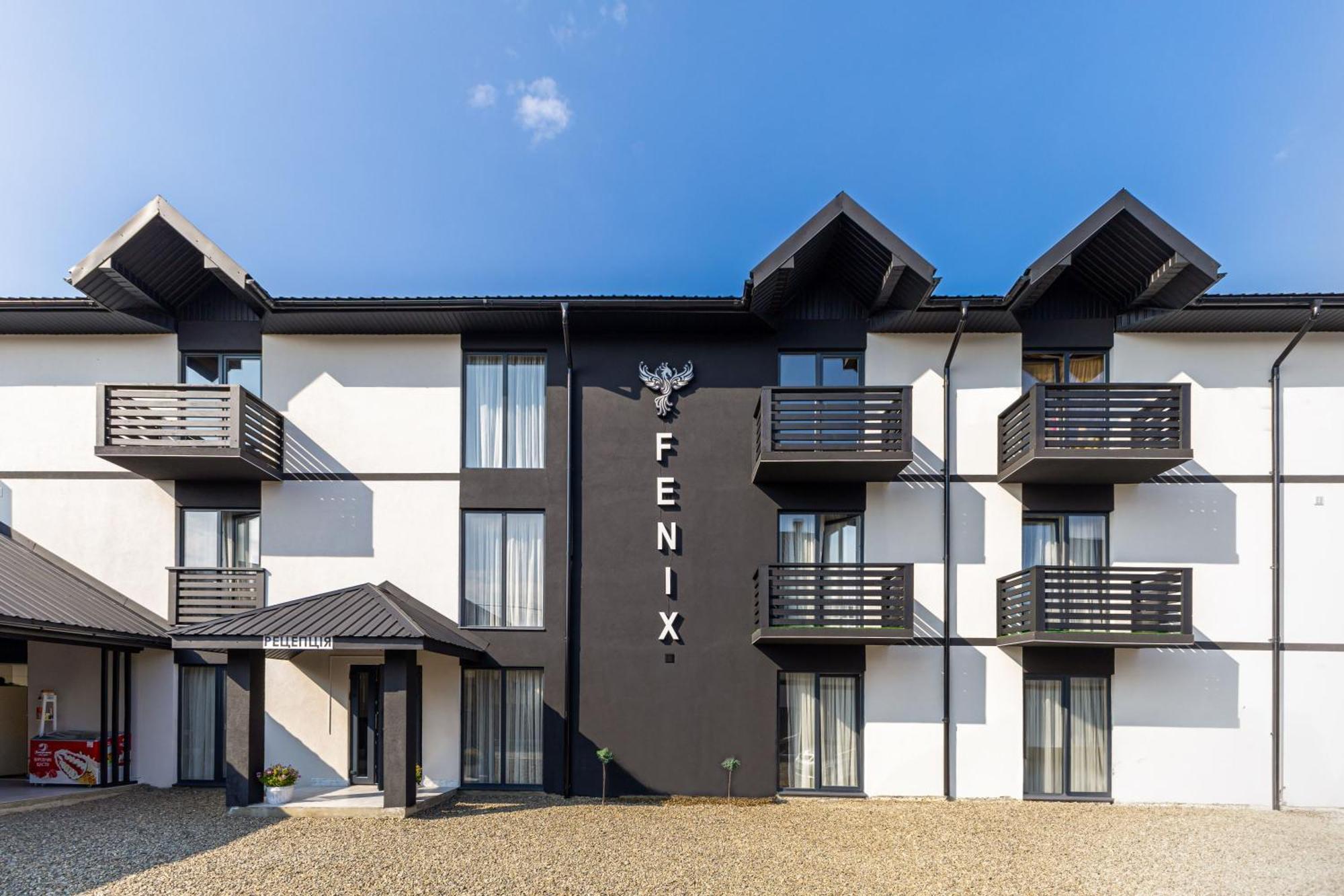 Hotel Fenix Sołotwyno Zewnętrze zdjęcie